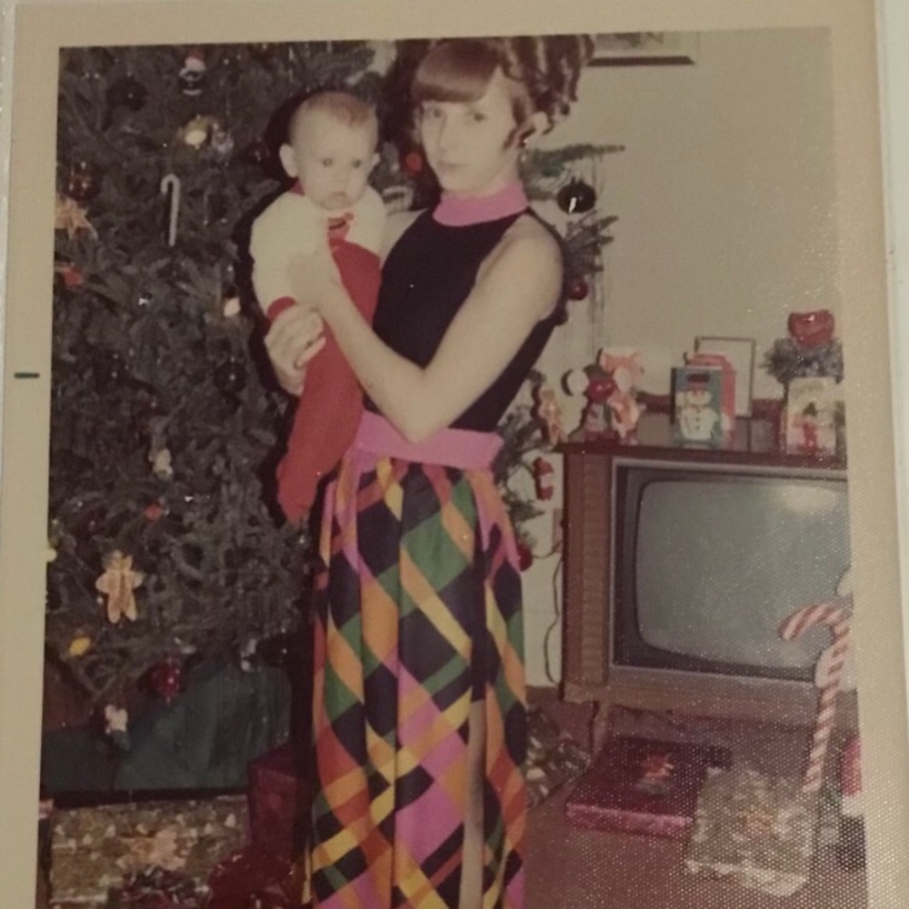 Vintage Multi-Color 60’s/70’s Polyester Dress/Hot Pants Suit Sz 8.